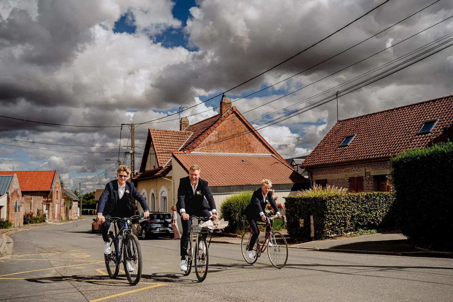 arrivée au mariage près d'Amiens en vélo
