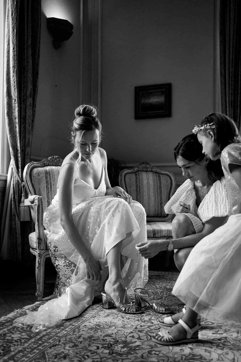 femme se prépare mariage près d'amiens photographe